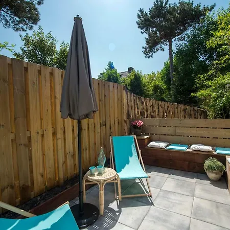 The Bond Free Parking